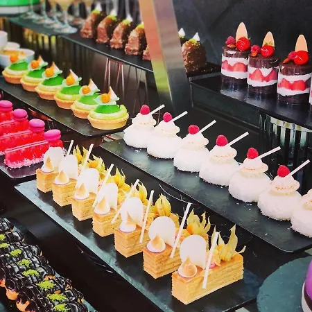 ホテル Hvd Club Bor Ultra - Private & Free Parking 4*