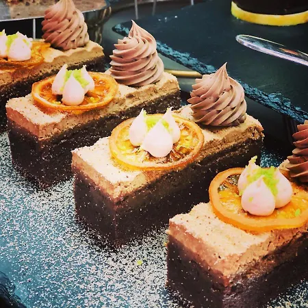 Отель Hvd Club Bor Ultra - Private & Free Parking