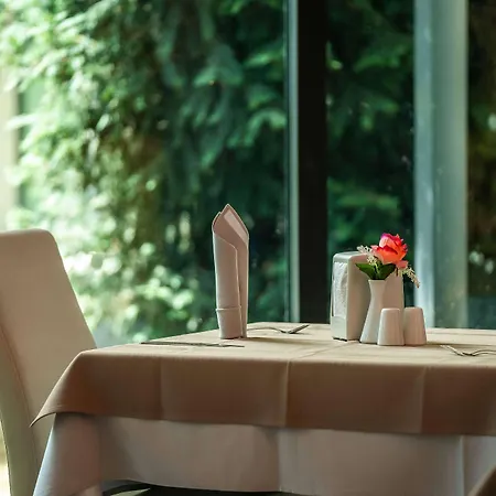 Hvd Club Bor Ultra - Private & Free Parking 4* סאני ביץ'