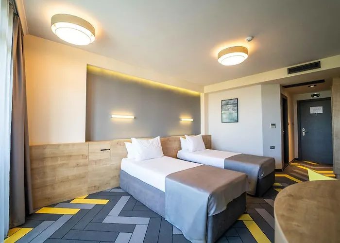 Hotel Hvd Club Bor Ultra - Private & Free Parking