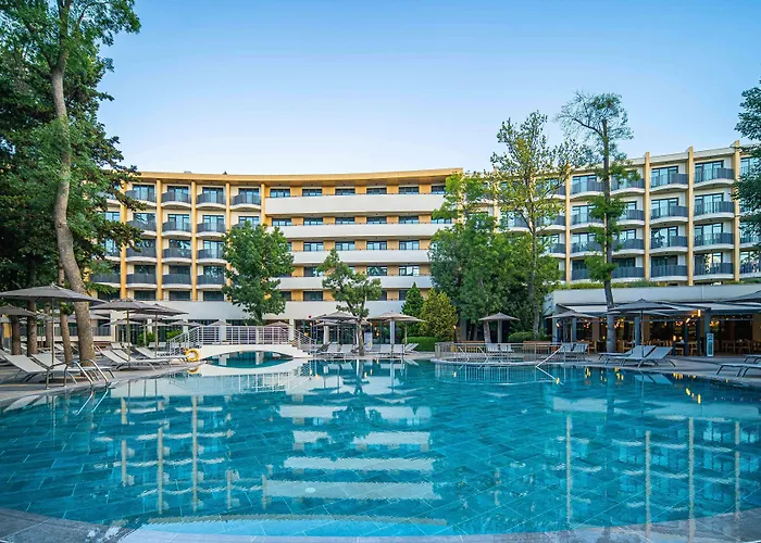 Hvd Club Bor Ultra - Private & Free Parking 4*