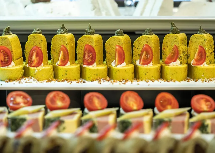 Hvd Club Bor Ultra - Private & Free Parking Готель 4*