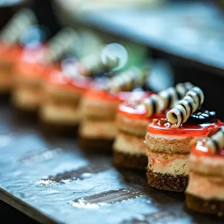 Hvd Club Bor Ultra - Private & Free Parking 4*