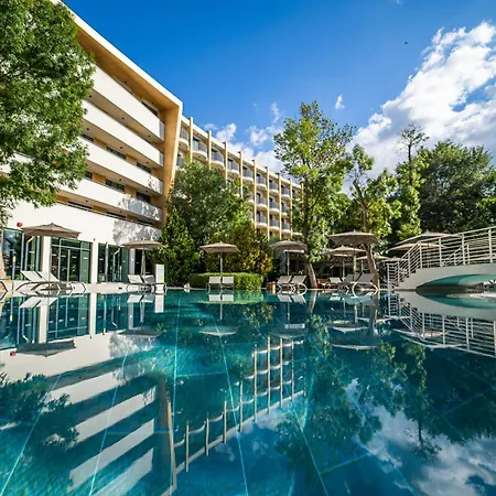 Hvd Club Bor Ultra - Private & Free Parking Napospart