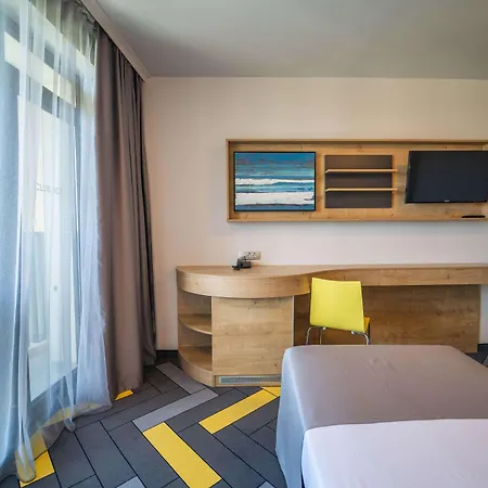 Hotel Hvd Club Bor Ultra - Private & Free Parking