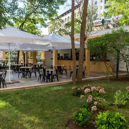 Hvd Club Bor Ultra - Private & Free Parking Szálloda Napospart