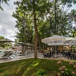 ホテル Hvd Club Bor Ultra - Private & Free Parking 4*