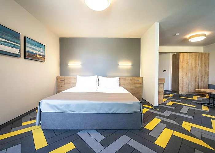 Hvd Club Bor Ultra - Private & Free Parking Hotel Slantschew brjag